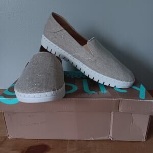 Glolily Elle Canvas Tan Sparkle ELC-105 Slip On‎ Shoes Woman’s Size 8M Pre-owned